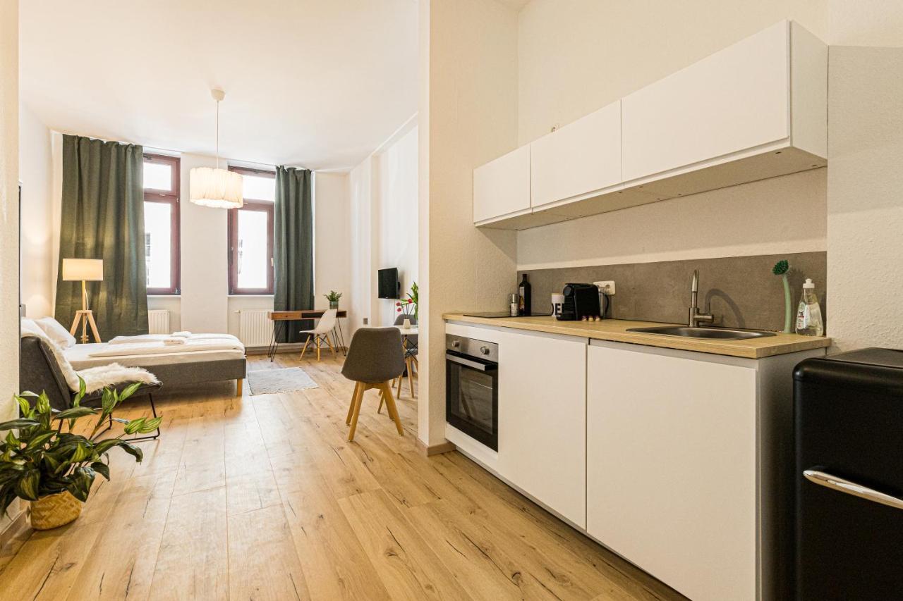 Ruhige Und Stilvolle Wohnung Am Clara-Zetkin-Park Λειψία Εξωτερικό φωτογραφία