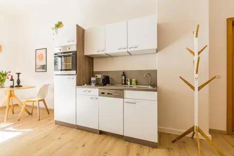 Ruhige Und Stilvolle Wohnung Am Clara-Zetkin-Park Λειψία Εξωτερικό φωτογραφία